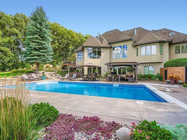 6260 Broadview Drive, Prior Lake, MN 55372