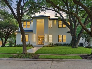 8903 Liptonshire Drive, Dallas, TX 75238