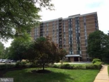 2300 PIMMIT DRIVE, Unit 204, FALLS CHURCH, VA 22043