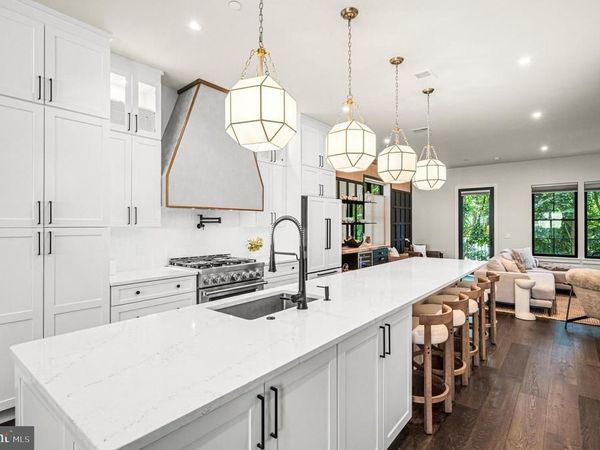 206 KALOS STREET, PHILADELPHIA, PA 19128