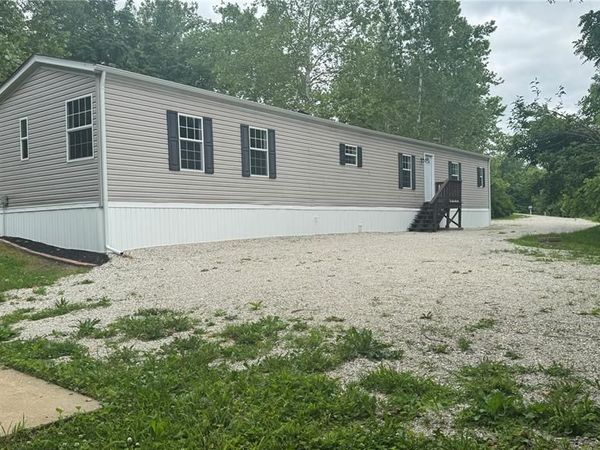 1577 Neff Road, St Clair, MO 63077