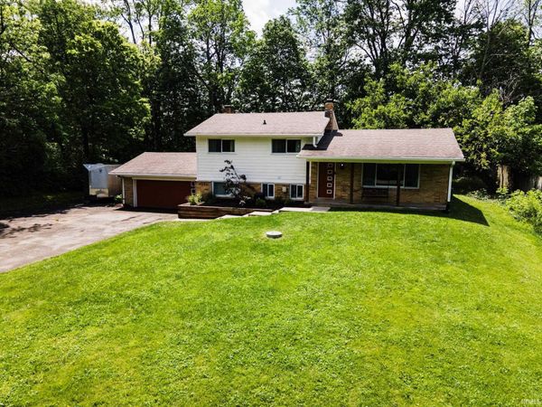 4533 Kessler Ln. East Drive, Indianapolis, IN 46220