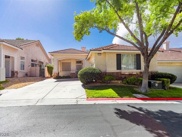 10404 Pacific Sageview Lane, Las Vegas, NV 89144