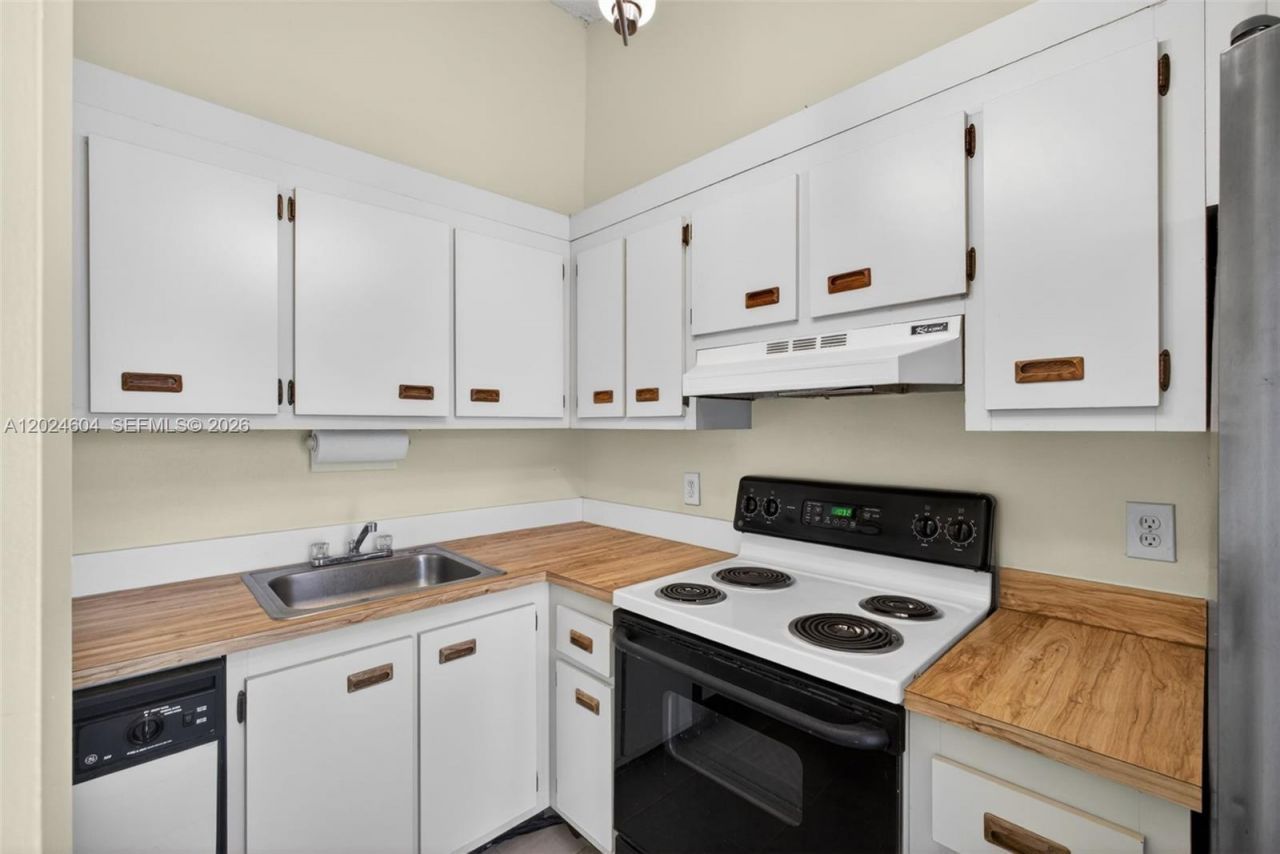 1954 Windsor Dr , Unit 1954, North Palm Beach, FL 33408 Photo