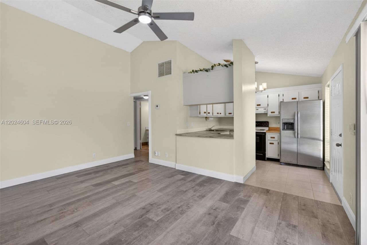 1954 Windsor Dr , Unit 1954, North Palm Beach, FL 33408 Photo