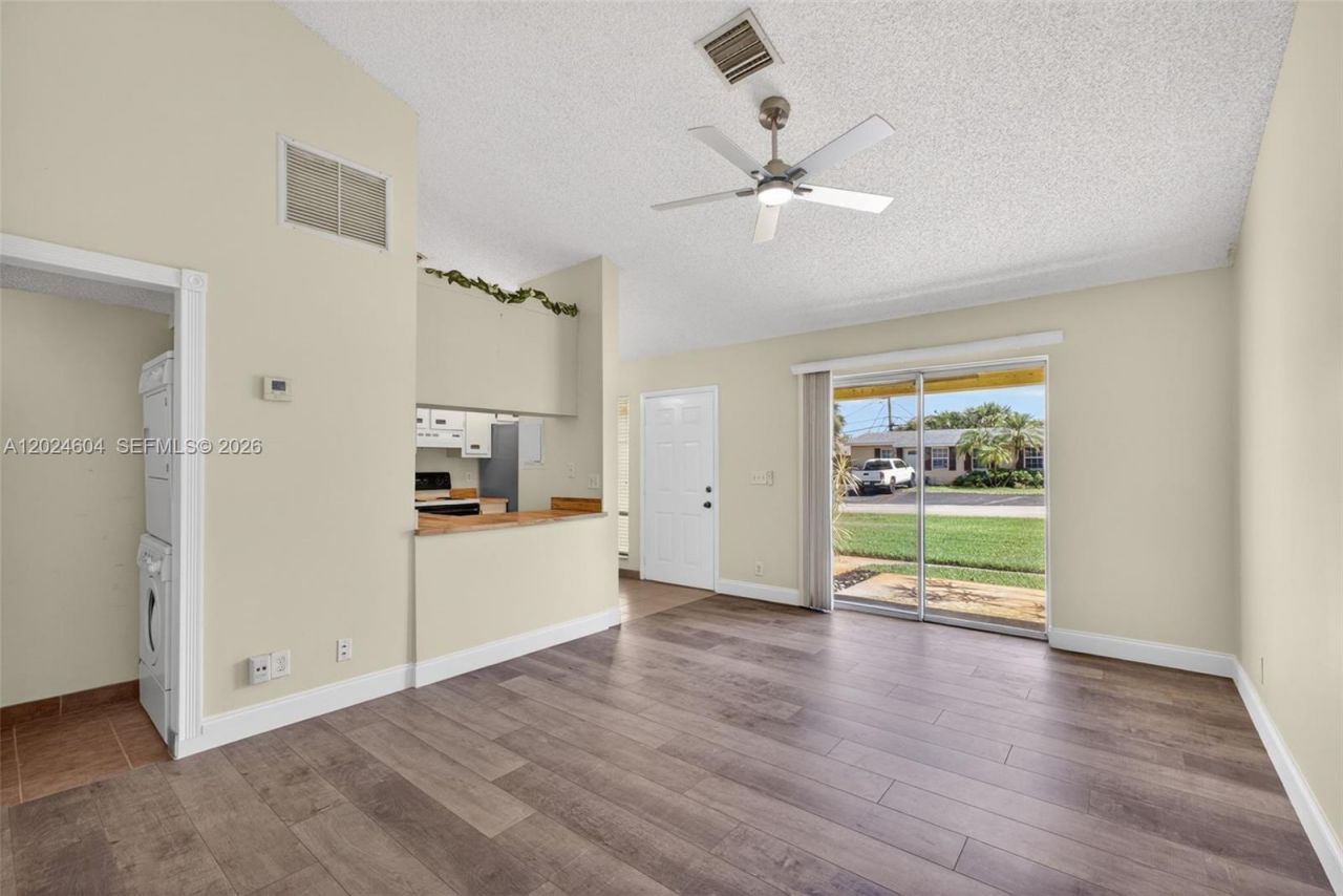 1954 Windsor Dr , Unit 1954, North Palm Beach, FL 33408 Photo
