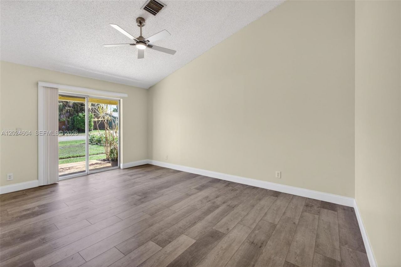 1954 Windsor Dr , Unit 1954, North Palm Beach, FL 33408 Photo