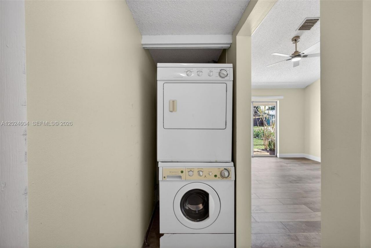 1954 Windsor Dr , Unit 1954, North Palm Beach, FL 33408 Photo