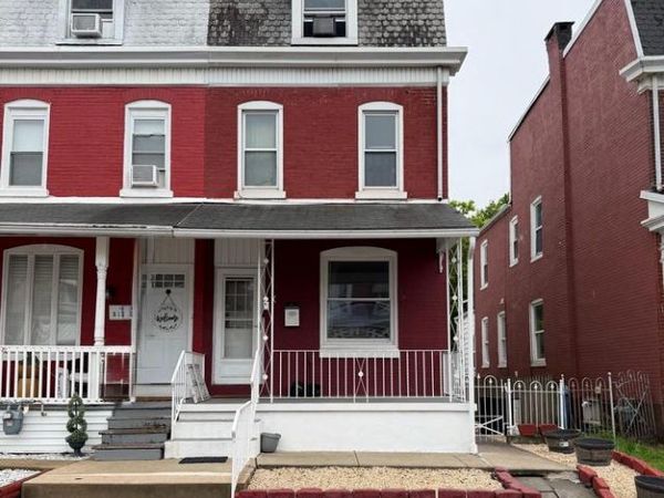 118 PARK AVENUE, LAURELDALE, PA 19605