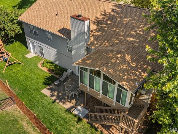 1063 Oxford Hill Road, O'Fallon, IL 62269