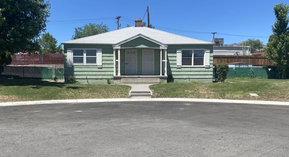 70 Arden Circle, Reno, NV 89503 Photo