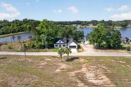 1002 Tunbridge Place photo 4