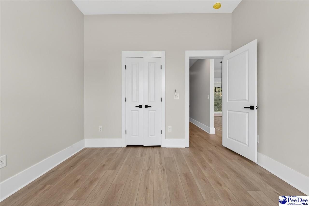 1002 Tunbridge Place Photo 24