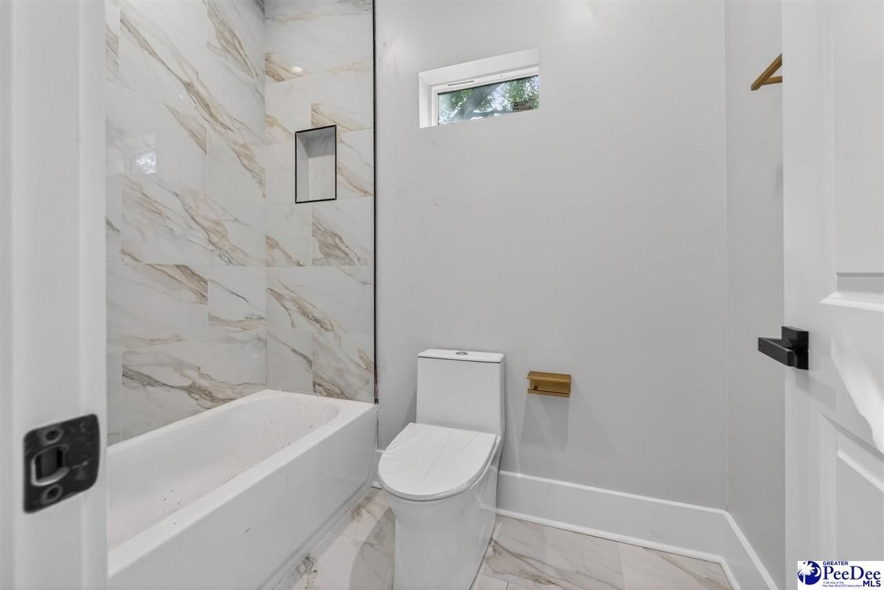 1002 Tunbridge Place Photo 27
