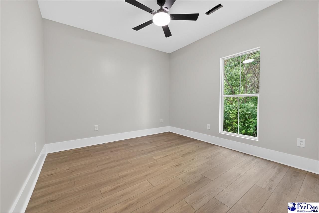 1002 Tunbridge Place Photo 30