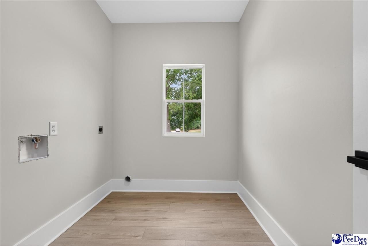 1002 Tunbridge Place Photo 36