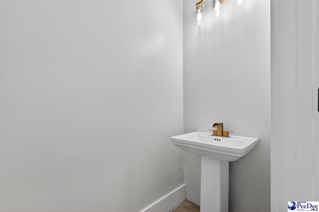 1002 Tunbridge Place Photo 37