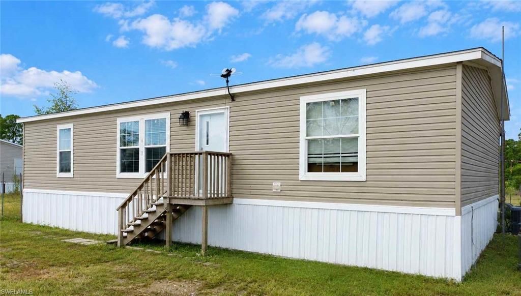 612 Hunting Club Ave , Montura Ranches, FL 33440 Photo