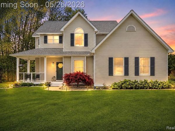 2389 Golfview Circle, Fenton Twp, MI 48430