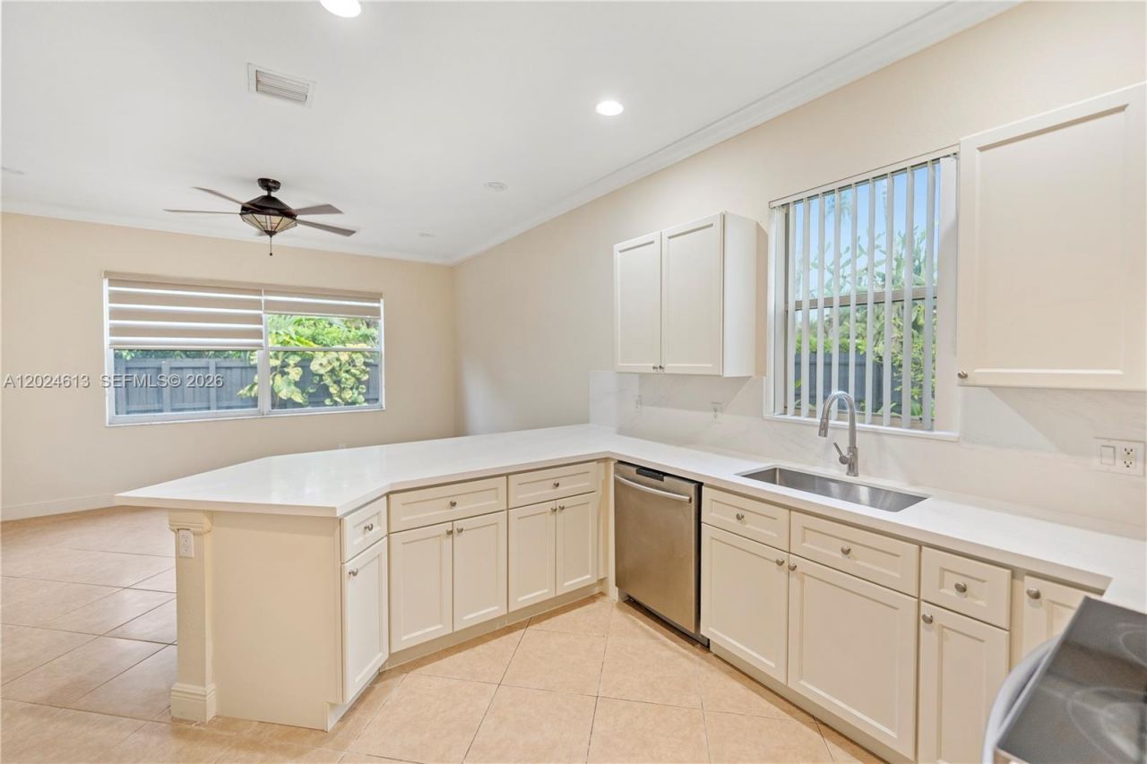 12858 SW 52nd St , Miramar, FL 33027 Photo
