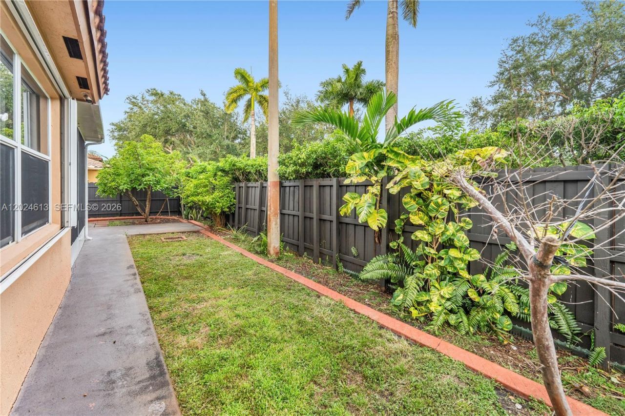 12858 SW 52nd St , Miramar, FL 33027 Photo