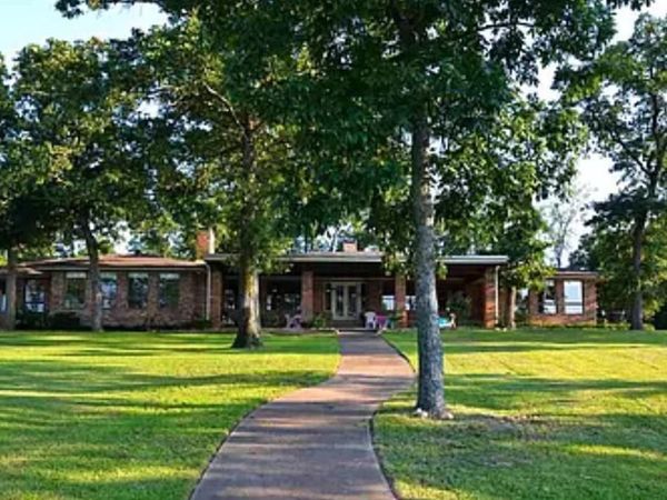 229 County Road 2135 , Pittsburg, TX 75686