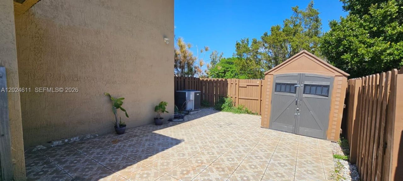 17362 NW 74th Ave , Unit 201, Hialeah, FL 33015 Photo