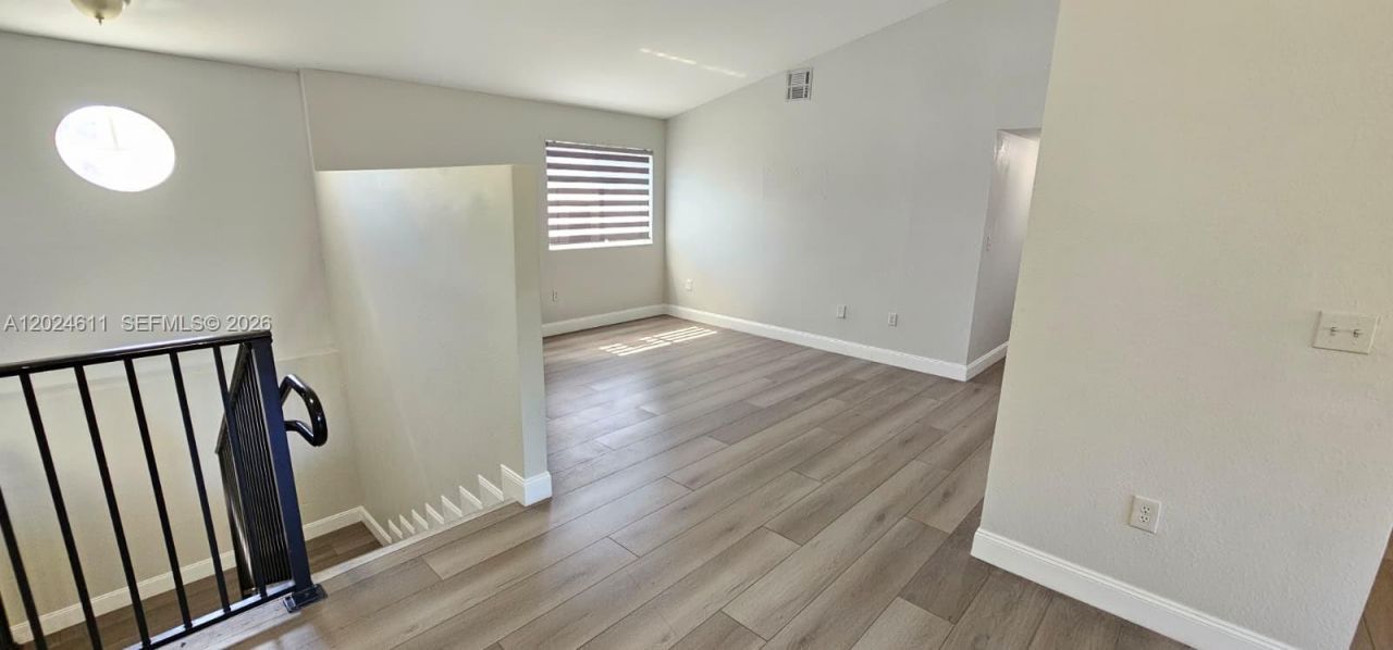17362 NW 74th Ave , Unit 201, Hialeah, FL 33015 Photo
