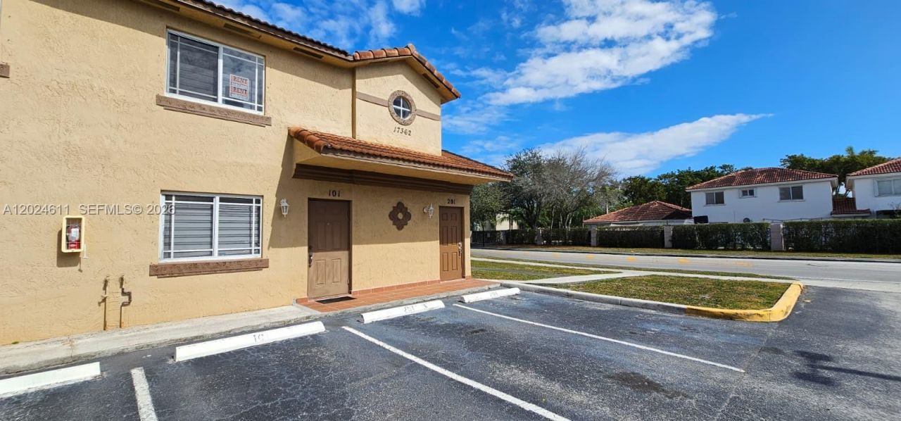 17362 NW 74th Ave , Unit 201, Hialeah, FL 33015 Photo
