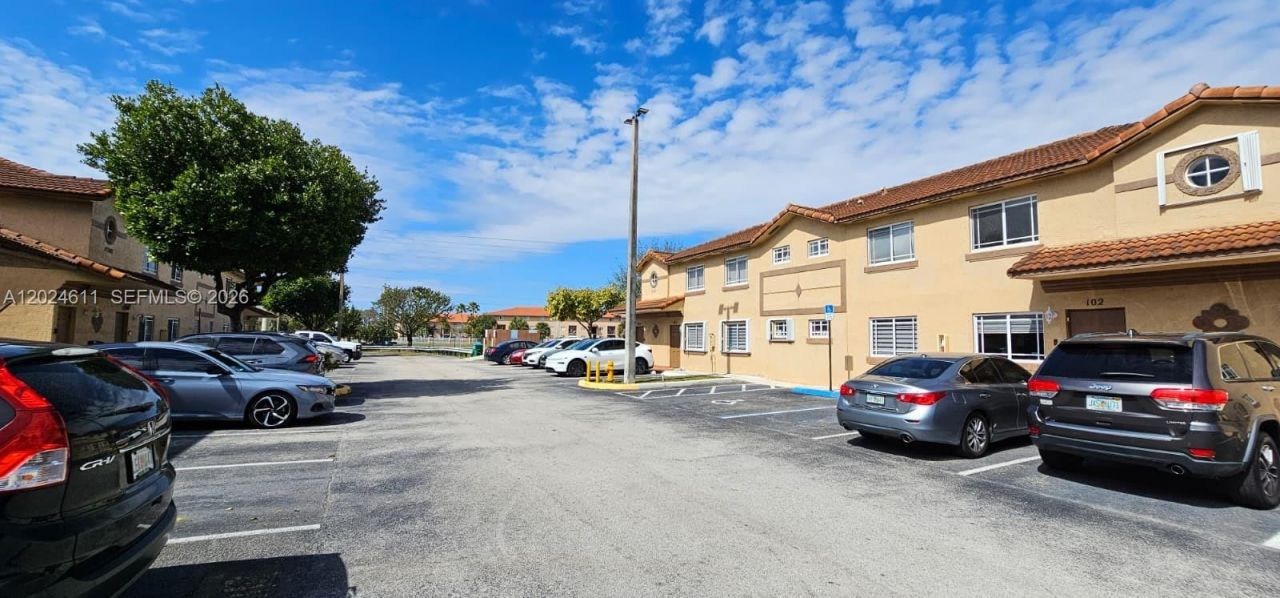 17362 NW 74th Ave , Unit 201, Hialeah, FL 33015 Photo