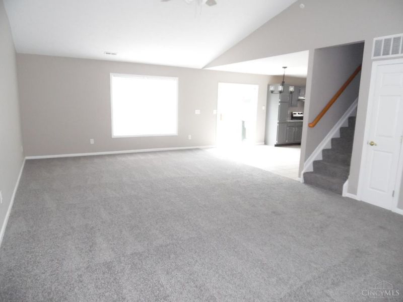504 Diamond Loop, Lemon Twp, OH 45044 Photo 3