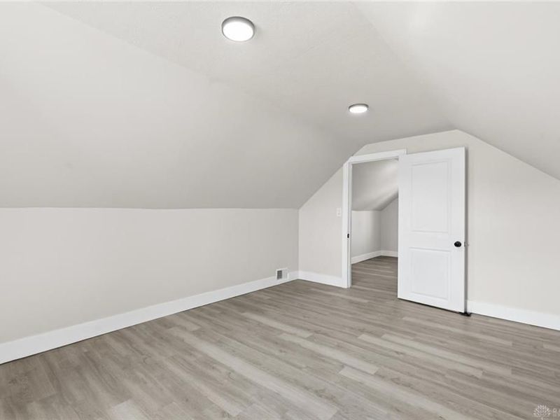 1305 S Edwin C Moses Boulevard, Dayton, OH 45417 Photo 14
