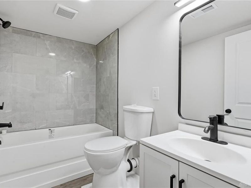 1305 S Edwin C Moses Boulevard, Dayton, OH 45417 Photo 23