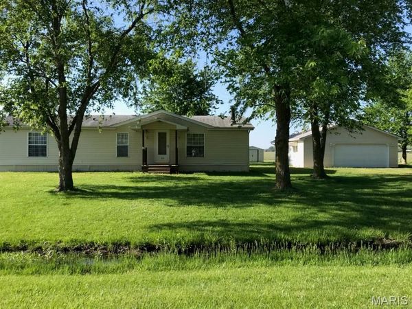 1221 Mary Irene Road , New Baden, IL 62265