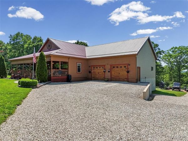 662 Nixon School Road , Leasburg, MO 65535