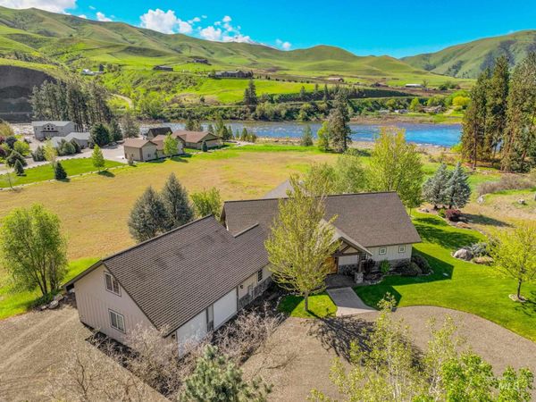 113 Deford Rd, White Bird, ID 83554