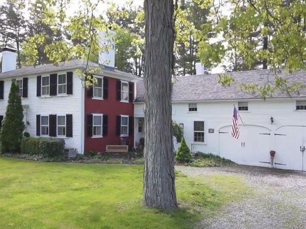 8 South Street, Townsend, MA 01469
