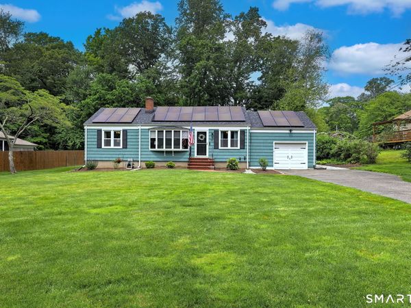 78 Blackhouse, Trumbull, CT 06611