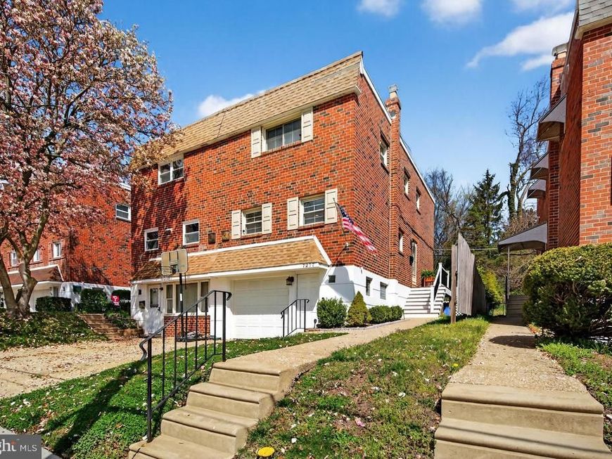 7277 Valley Avenue, Philadelphia, PA 19128 Main Photo