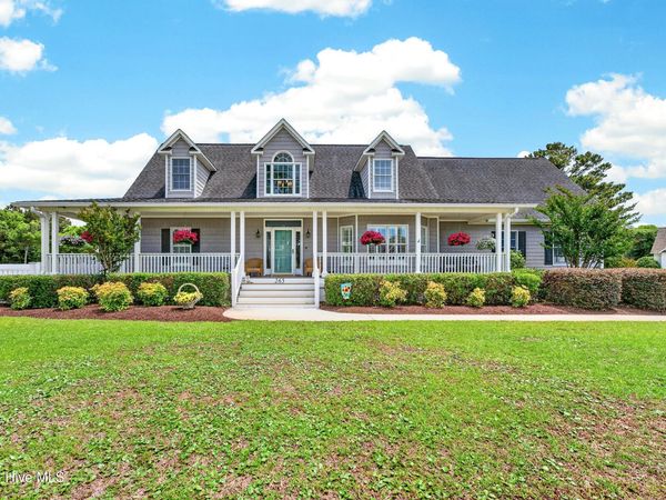 265 Yacht Club Drive, Newport, NC 28570