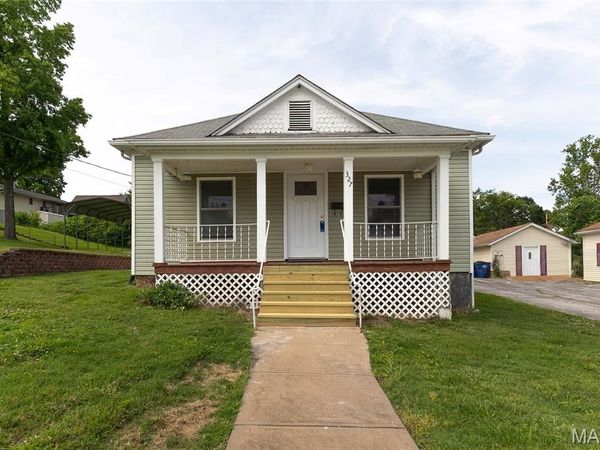 327 N 7th Street, Festus, MO 63028