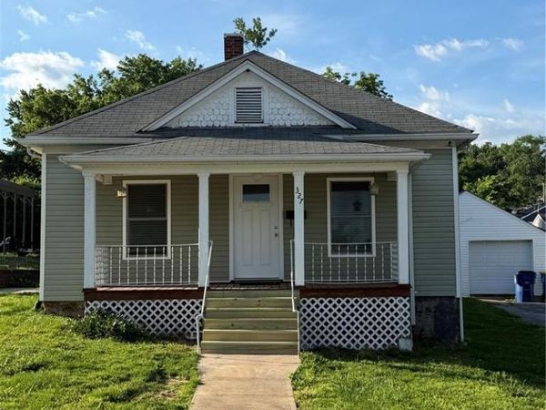 327 N 7th Street , Festus, MO 63028