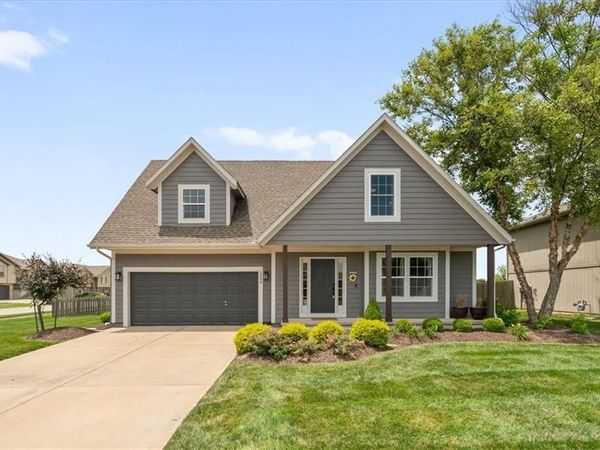 1000 Quartz Street, Louisburg, KS 66053