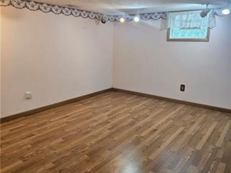 111 N Church Street, New Carlisle, OH 45344 Photo 33
