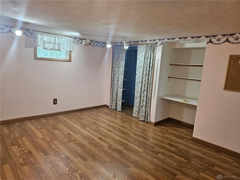 111 N Church Street, New Carlisle, OH 45344 Photo 34