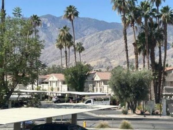 505 S Farrell Drive, Unit I52, Palm Springs, CA 92264