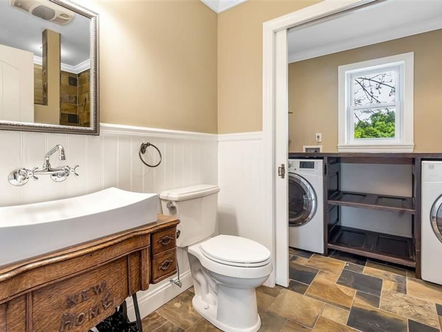 Property Image 38