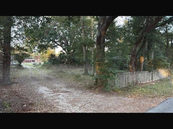 5908 Margaretta Blvd, Pensacola, FL 32506