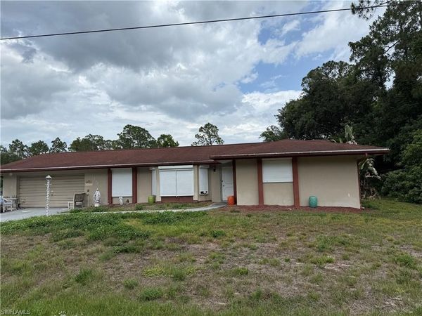1104 Washington AVE, LEHIGH ACRES, FL 33972