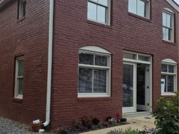2712 E Leigh Street , Richmond, VA 23223